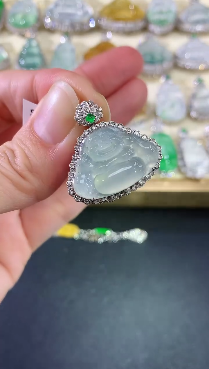 吊坠(不含链)18K金镶嵌翡翠217|