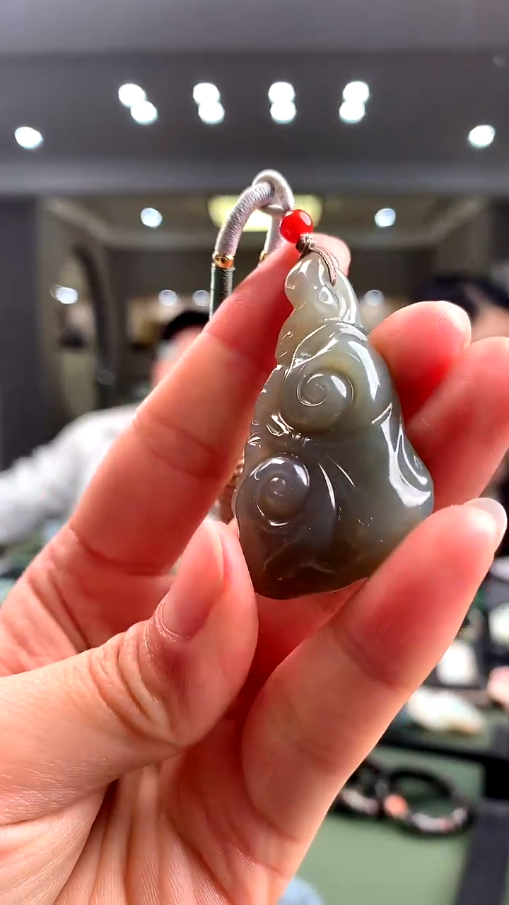 颈饰银S925镶嵌和田玉挂件