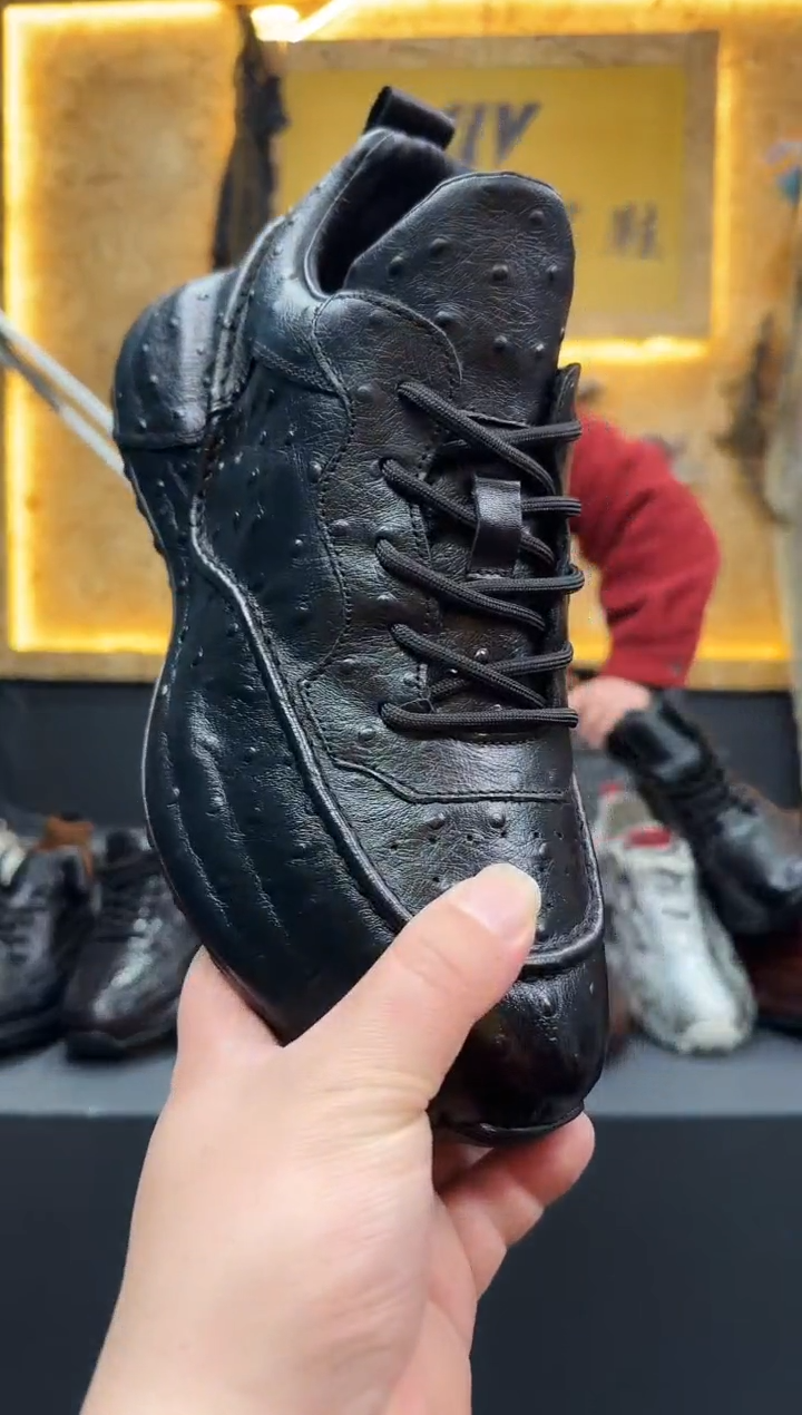 磨砂皮（牛皮）40码黑色5208