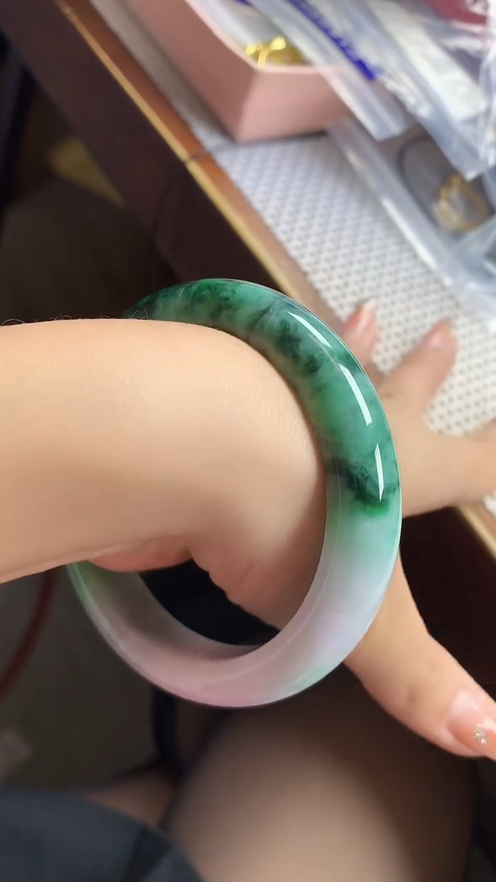 【闪购商品】翡翠手镯未镶嵌手镯