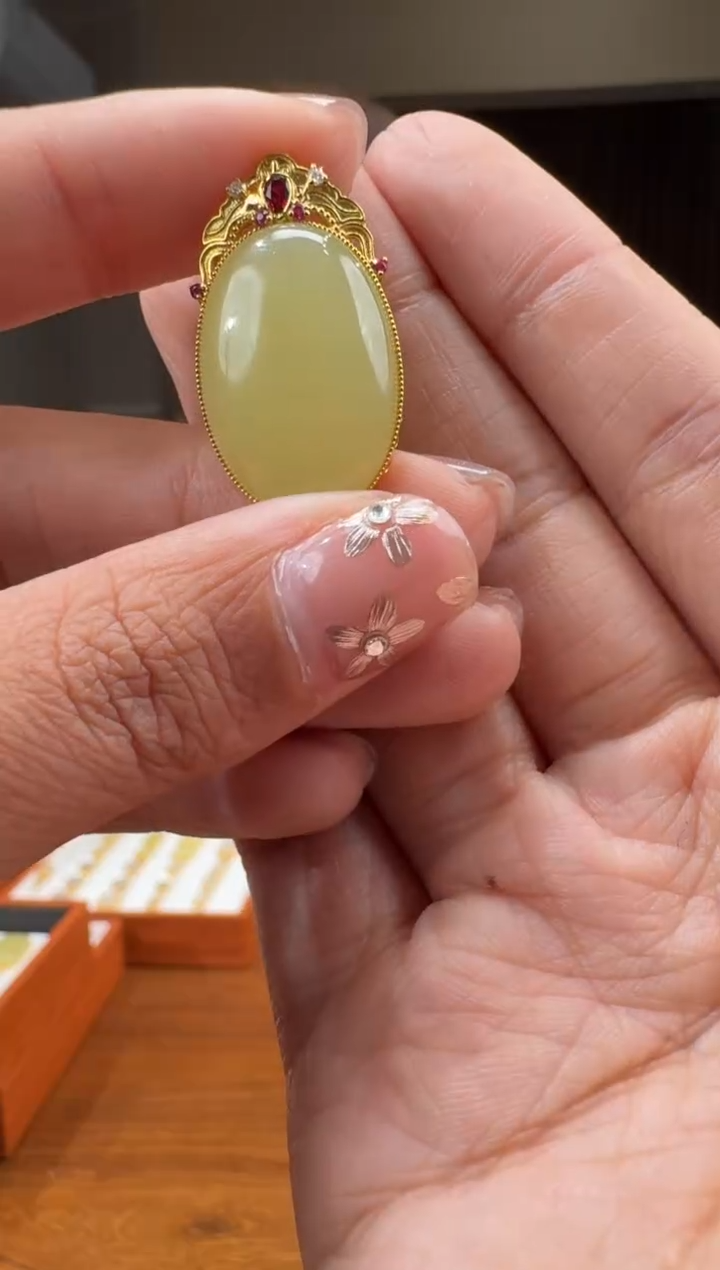 【闪购商品】和田玉15918K金镶嵌1.22冰冰