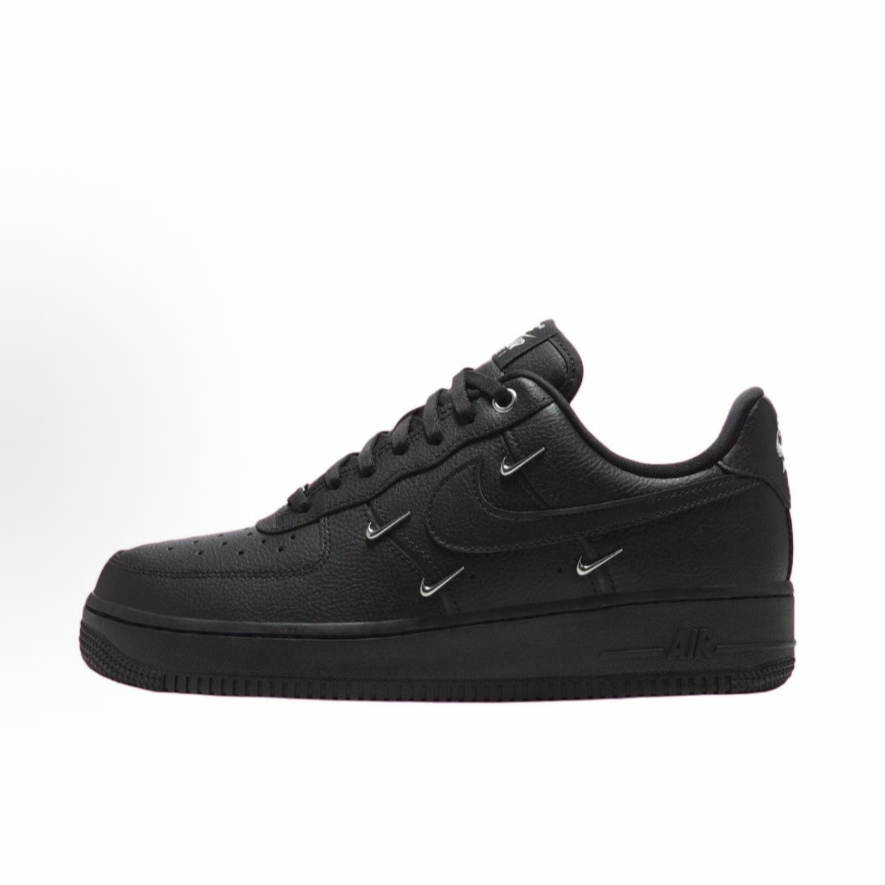 耐克NIKE【双11好物】女子黑色空军一号时尚百搭低帮板鞋 HQ1180001