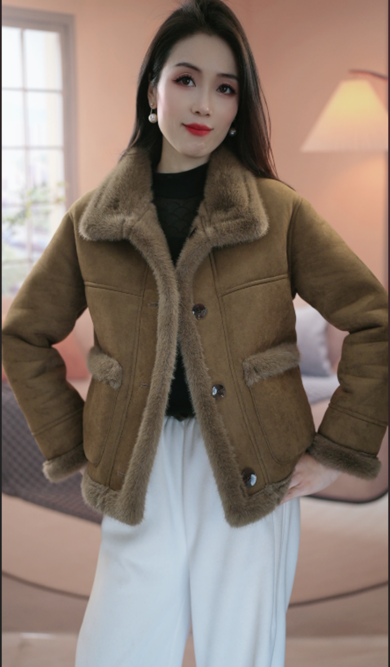 2025冬季新款时尚气质加绒保暖大口袋潮流毛毛一体短外套大衣