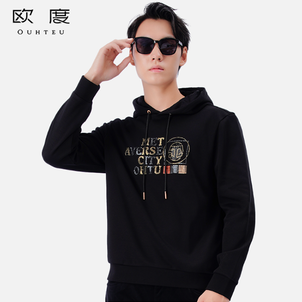 OUHTEU/欧度【内里加绒保暖防风】秋冬男烫钻品牌logo长袖卫衣1684