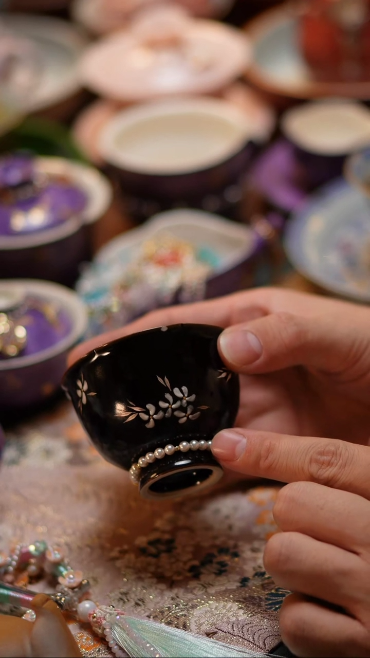 【闪购商品】酱釉石榴杯杯+链子