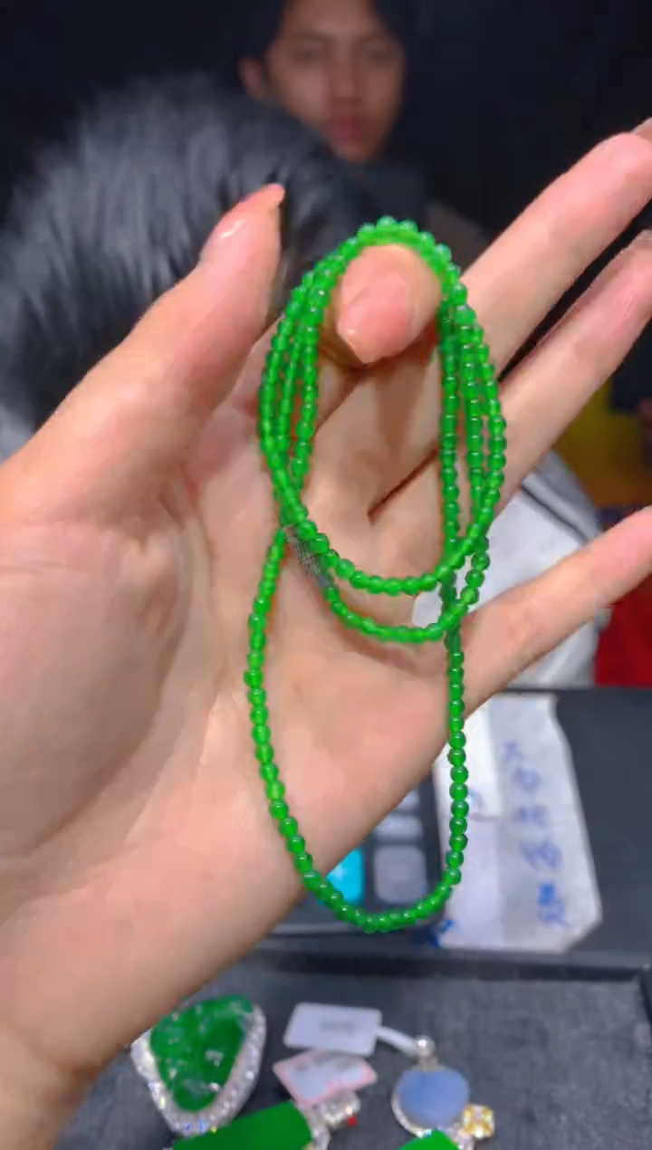 【闪购商品】定制翡翠未镶嵌888多样性发货（发其一）