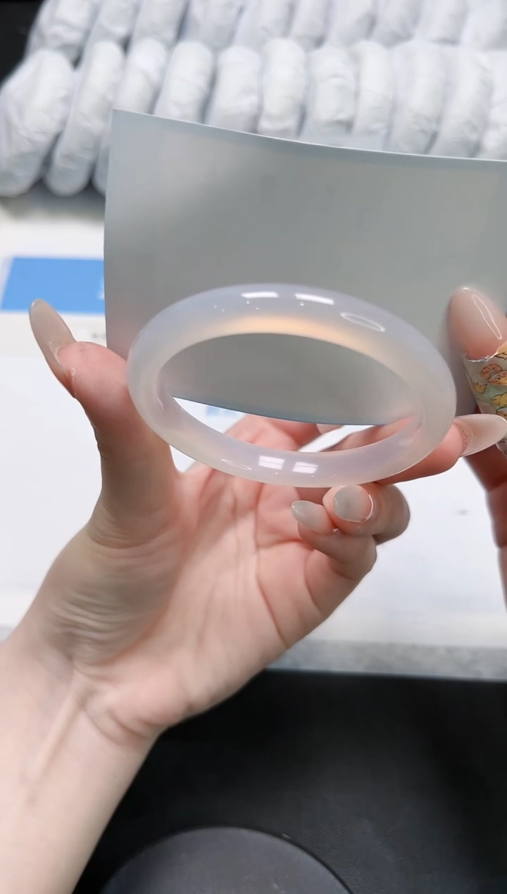 石英质玉未镶嵌手镯270-55.3荔枝