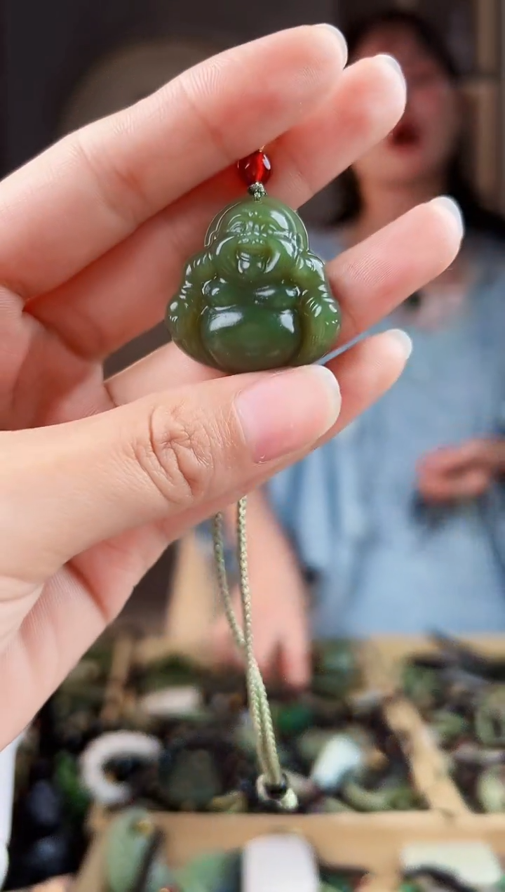 颈饰未镶嵌和田玉拍一发一，多样性发货