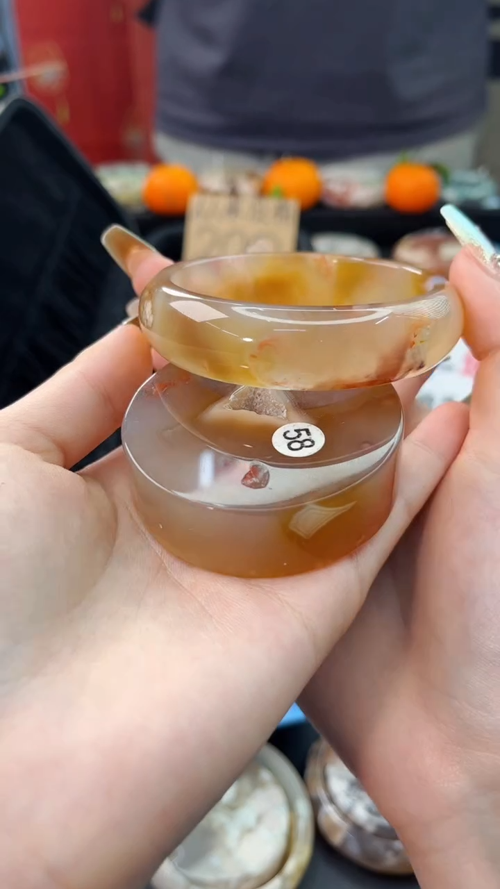 【闪购商品】石英质玉手镯未镶嵌赠送镯心（58圈口）