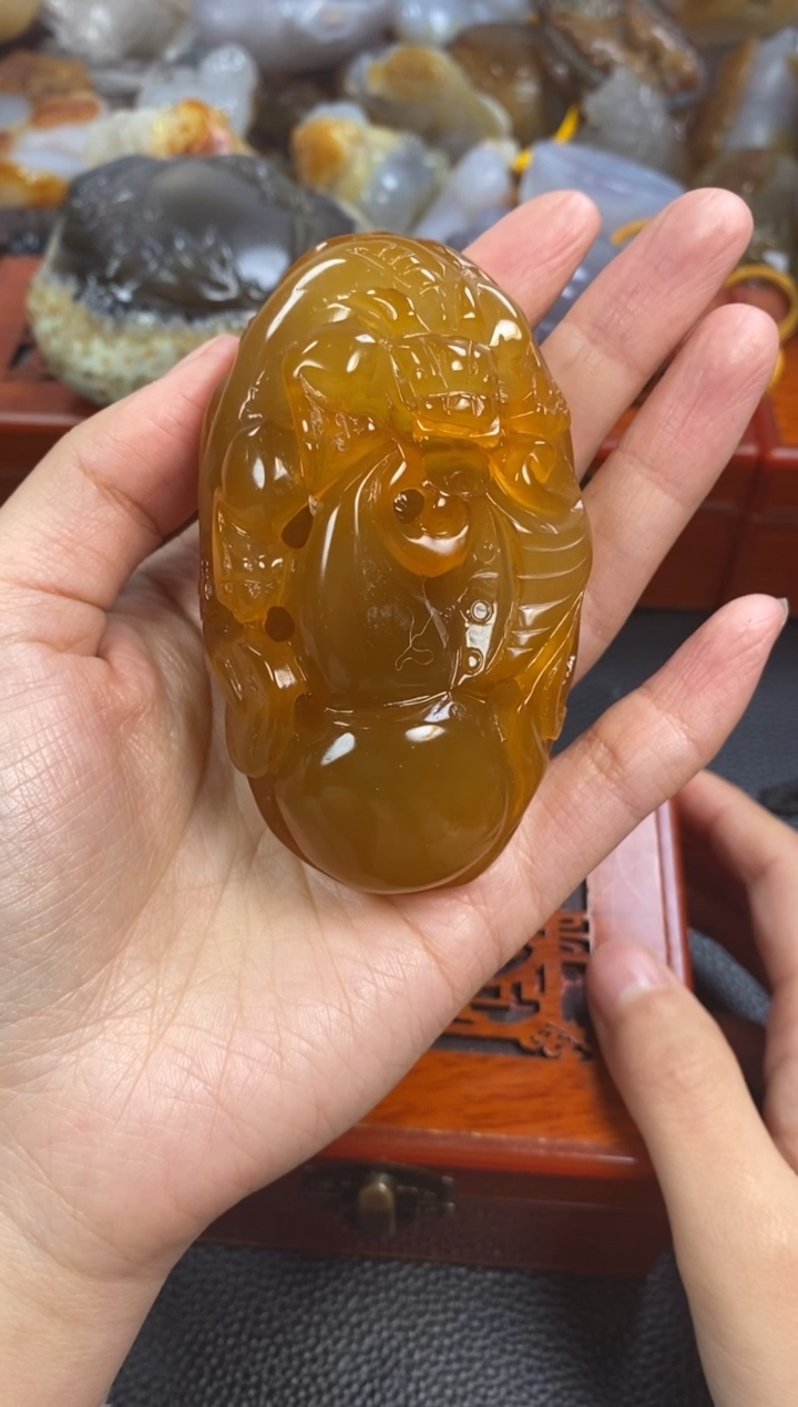 未镶嵌手把玛瑙/玉髓刘1