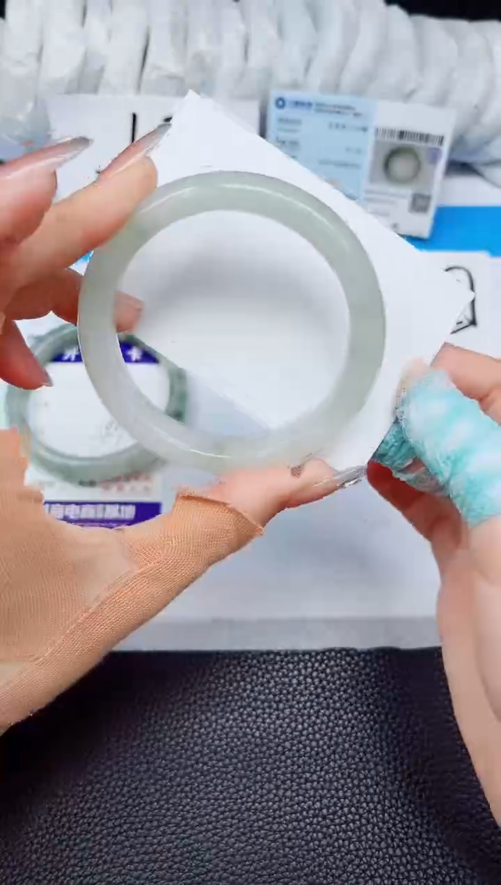 石英质玉手镯未镶嵌A213-56