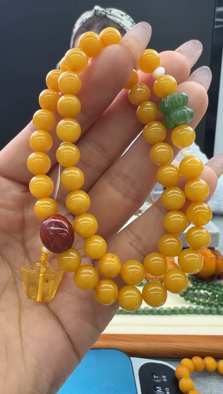 【闪购商品】琥珀颈饰未镶嵌39秒拍号