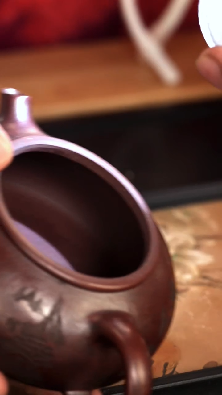 【闪购商品】紫砂茶壶寒江6001铁血红纱