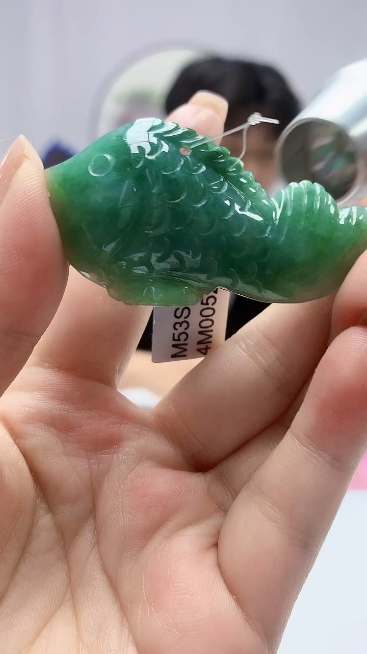 【闪购商品】定制翡翠未镶嵌5145ms-毛货挂件赠底座58