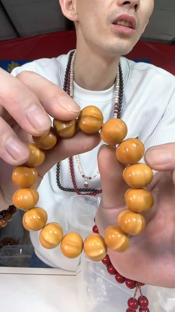 猴头核桃手串W2实物为准