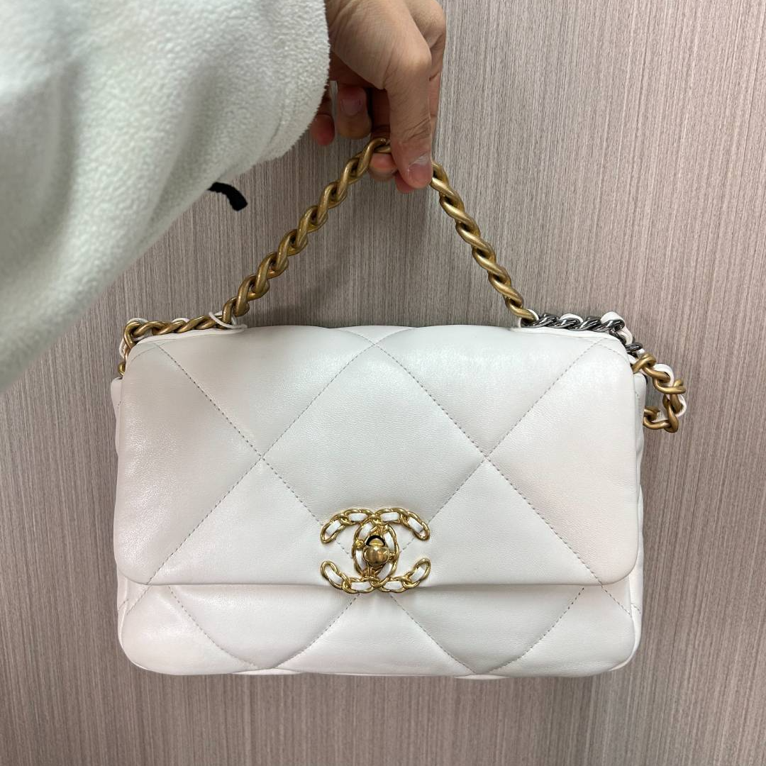 95新 Chanel/香奈儿 白色19bag/云海优选/H21309