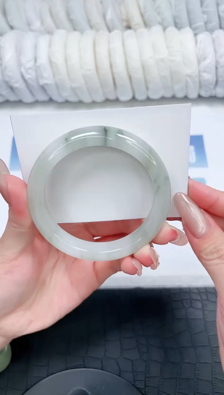 【闪购商品】石英质玉未镶嵌手镯N373-58.5