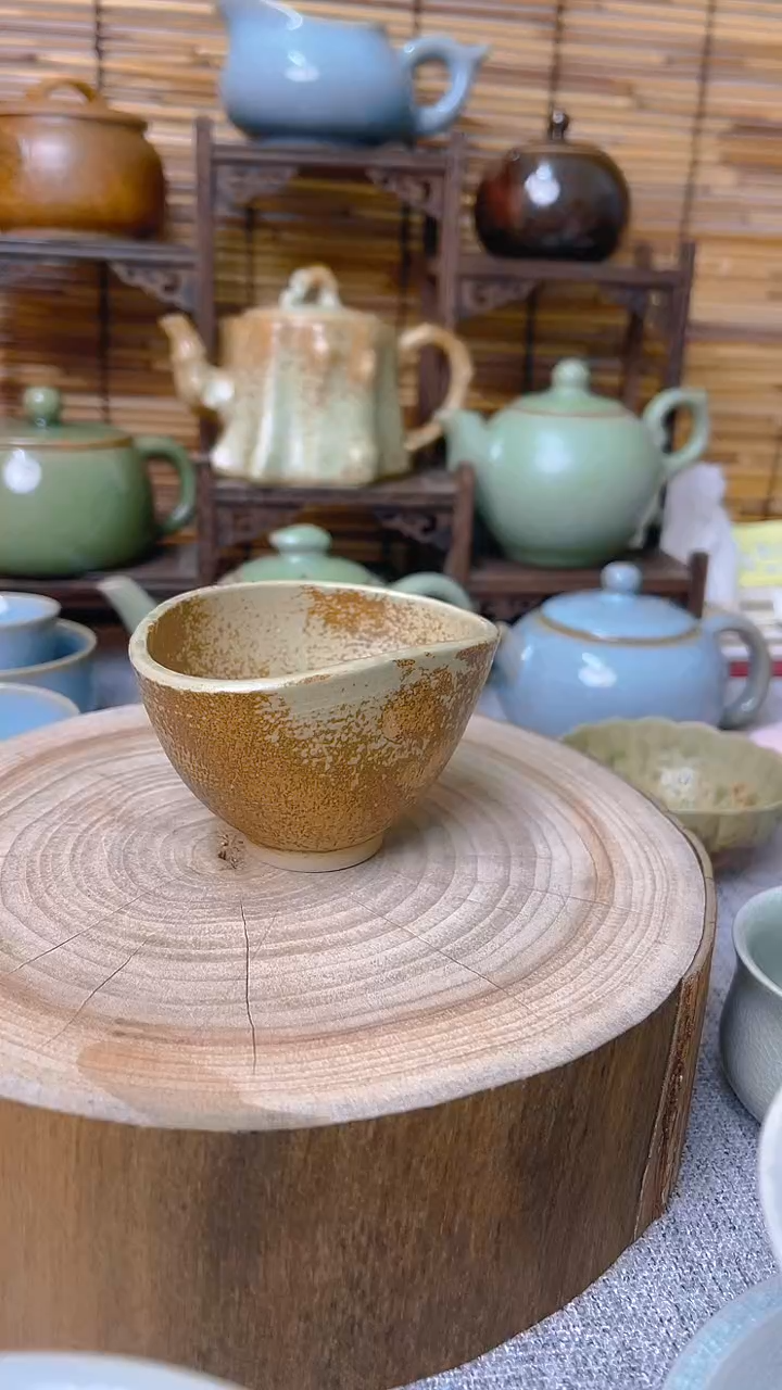 【闪购商品】瓷片原生态原矿草木灰杯子