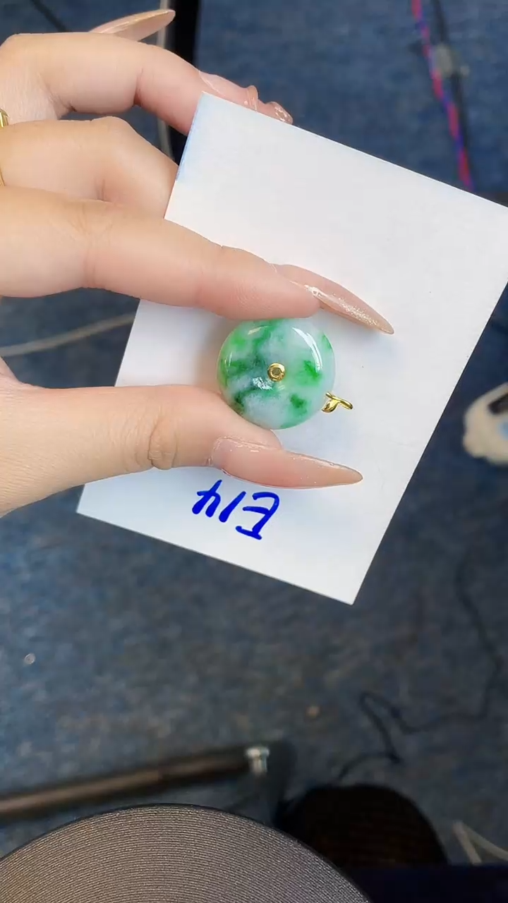 【闪购商品】翡翠颈饰18K金镶嵌000000000