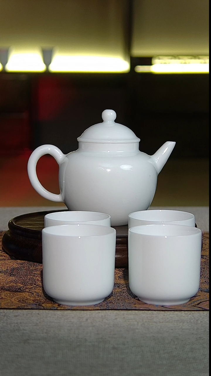 景德镇全手工白胎套组2