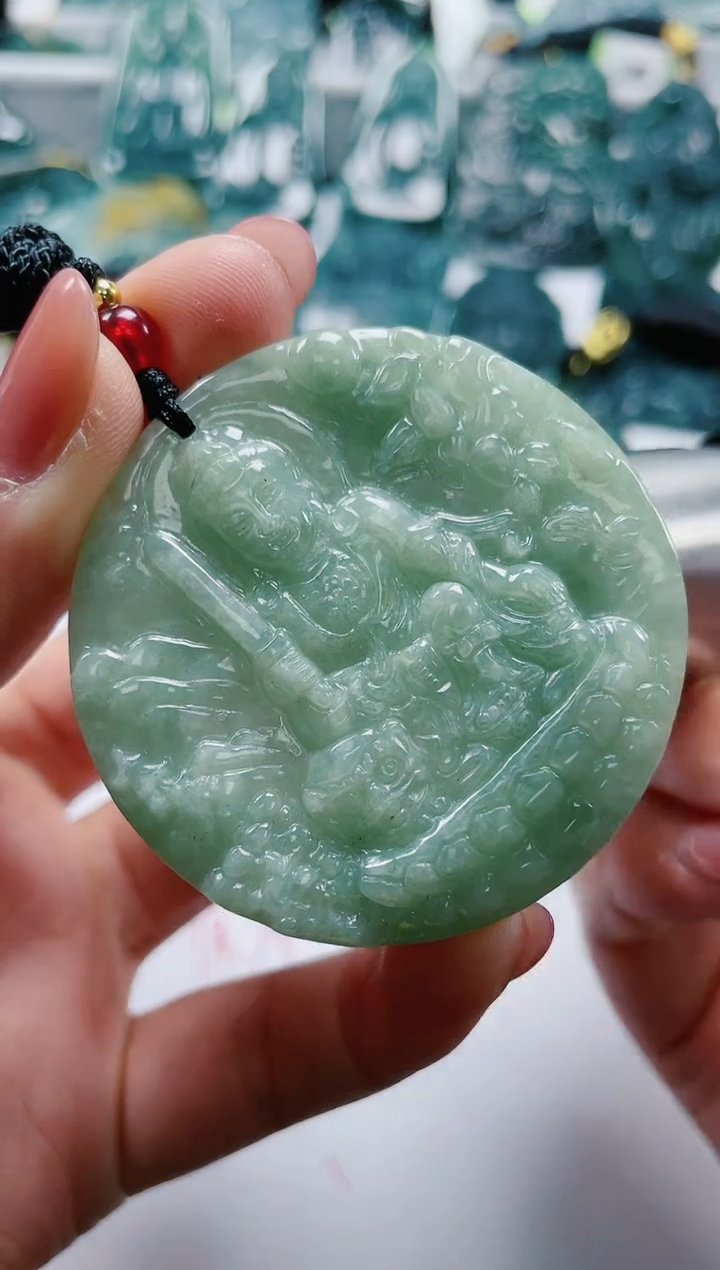 【闪购商品】翡翠颈饰未镶嵌