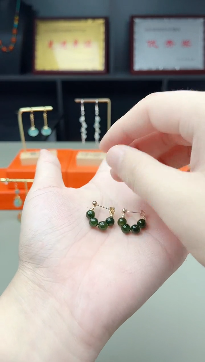 未镶嵌和田玉耳饰和田玉耳包