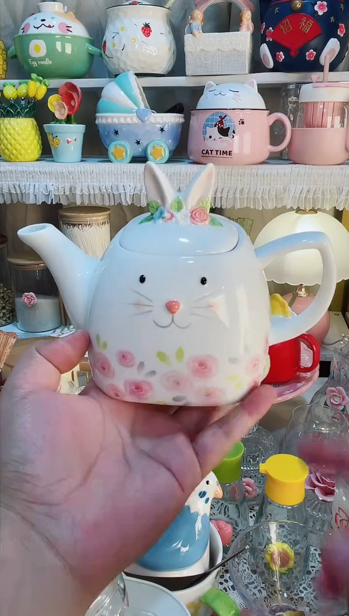 【闪购商品】瓷片兔子茶壶 质量好发货快放心拍