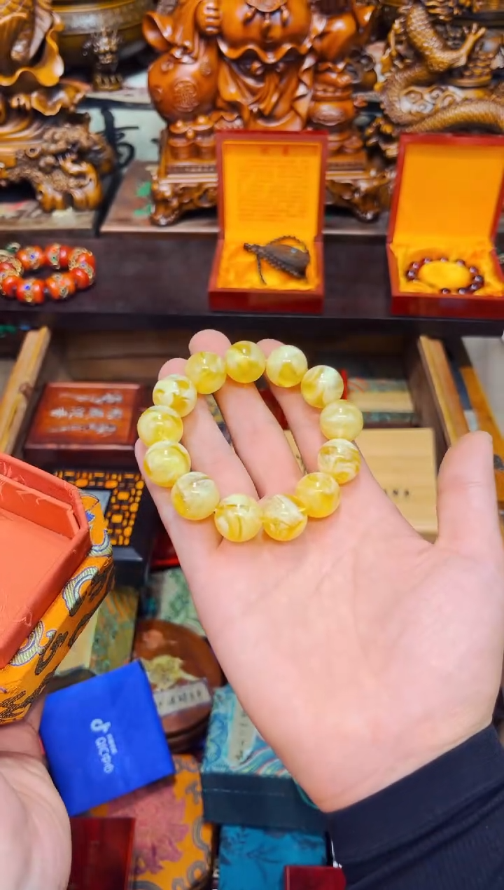 未镶嵌蜜蜡裸石A瑞哥专属高端精品38
