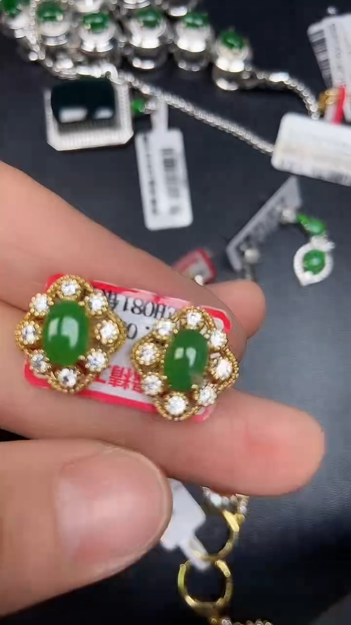 银S925镶嵌戒指翡翠8400
