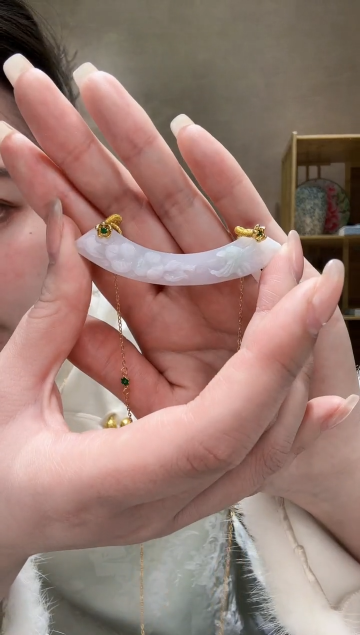 【闪购商品】翡翠颈饰未镶嵌吊坠