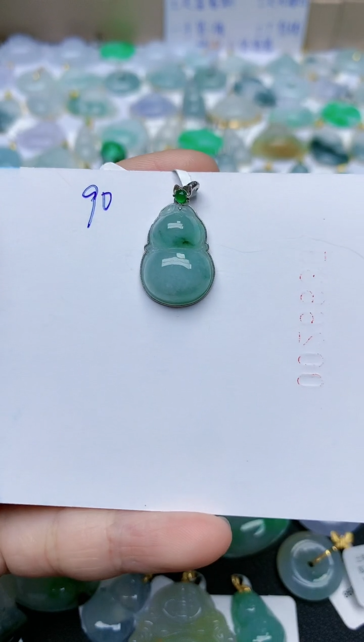 【闪购商品】翡翠颈饰18K金镶嵌天然翡翠A货    