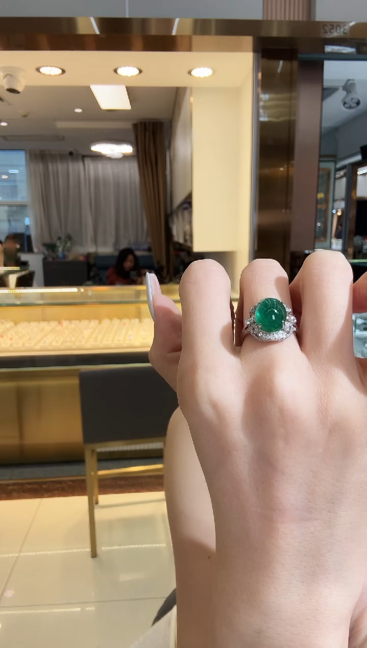 铂Pt950镶嵌戒指祖母绿6.00ct