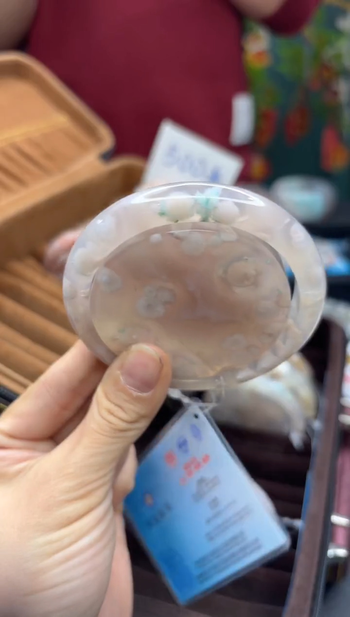 【闪购商品】石英质玉手镯未镶嵌278（60圈赠送镯心）