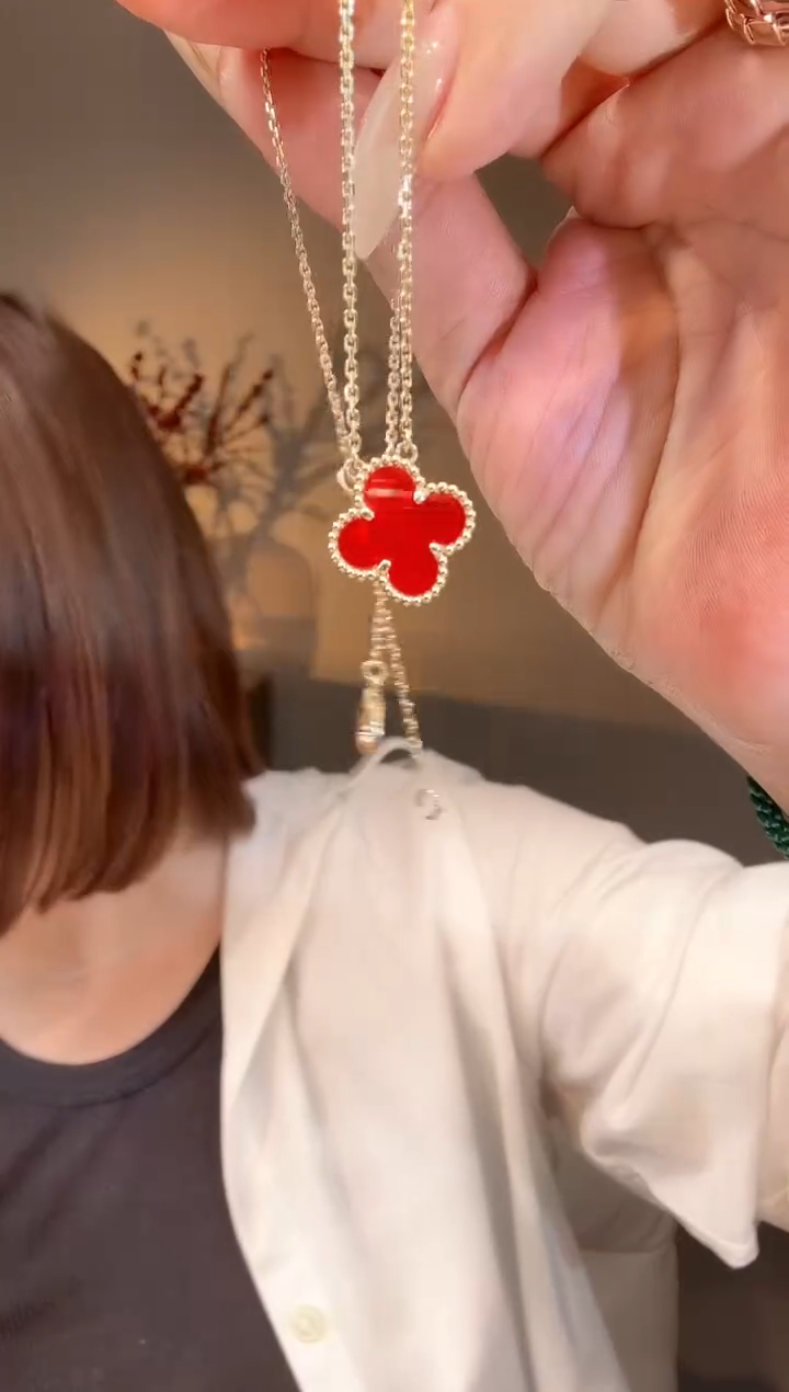 【闪购商品】玛瑙/玉髓项链18K金镶嵌红色