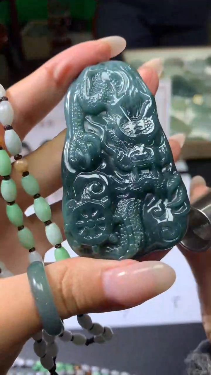 【闪购商品】定制翡翠未镶嵌不退不换CMH1件-A