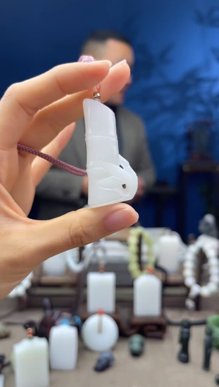 【闪购商品】和田玉颈饰未镶嵌1