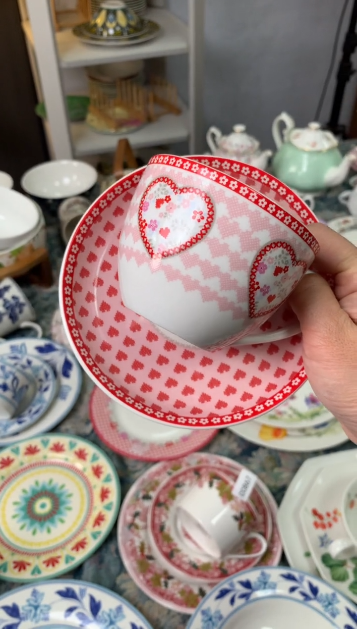 【闪购商品】瓷片陶瓷原单CC931餐具1个