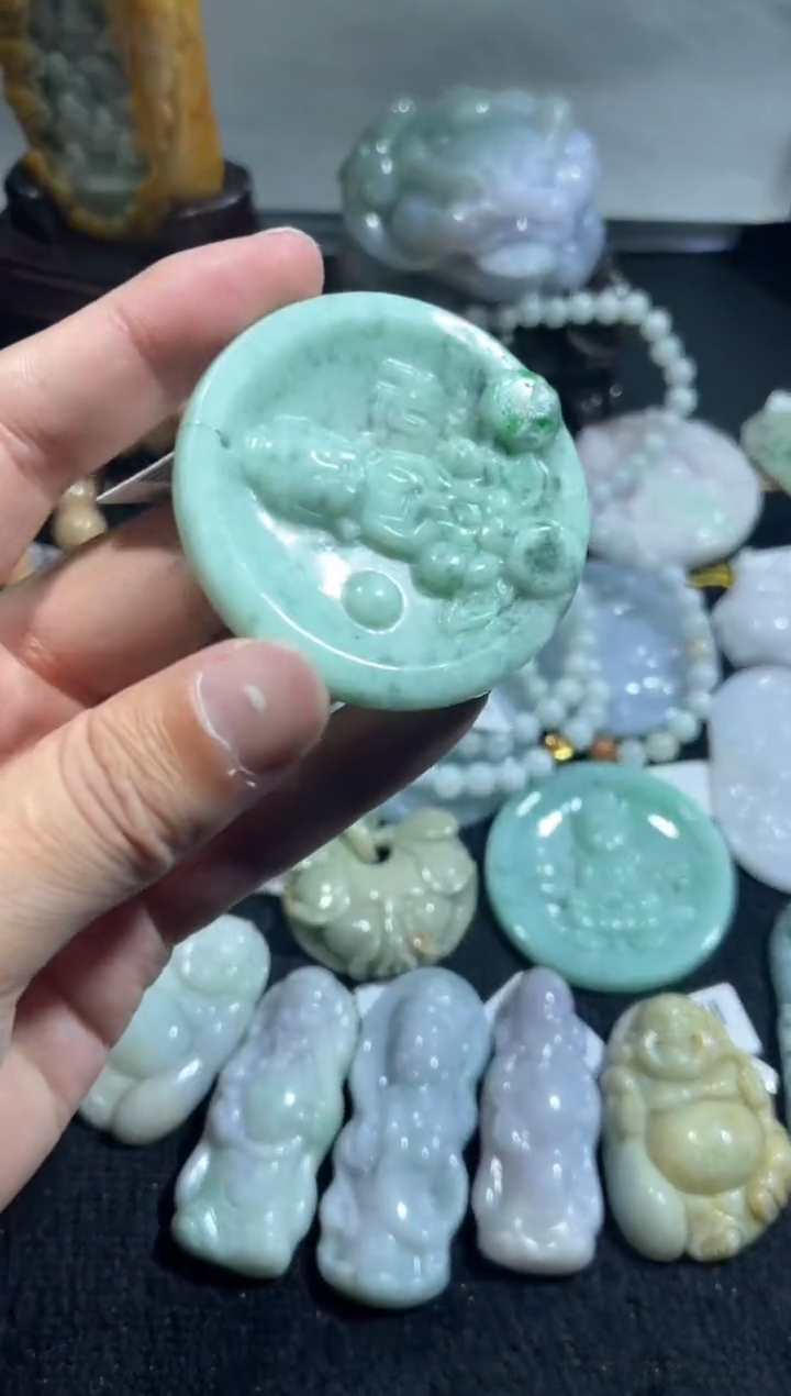 【闪购商品】翡翠颈饰未镶嵌00019286