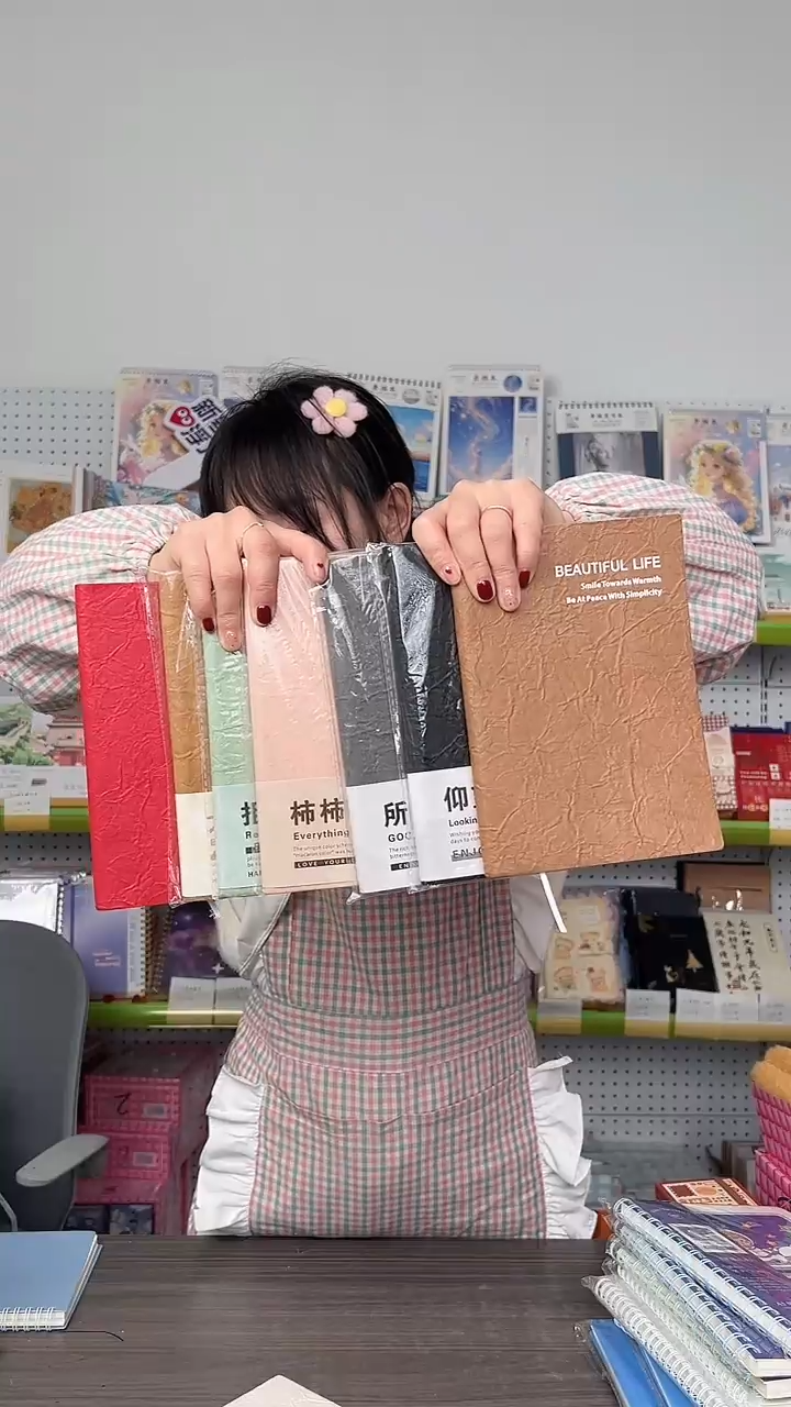 A5皱褶软皮面本 96张 随机封面2本