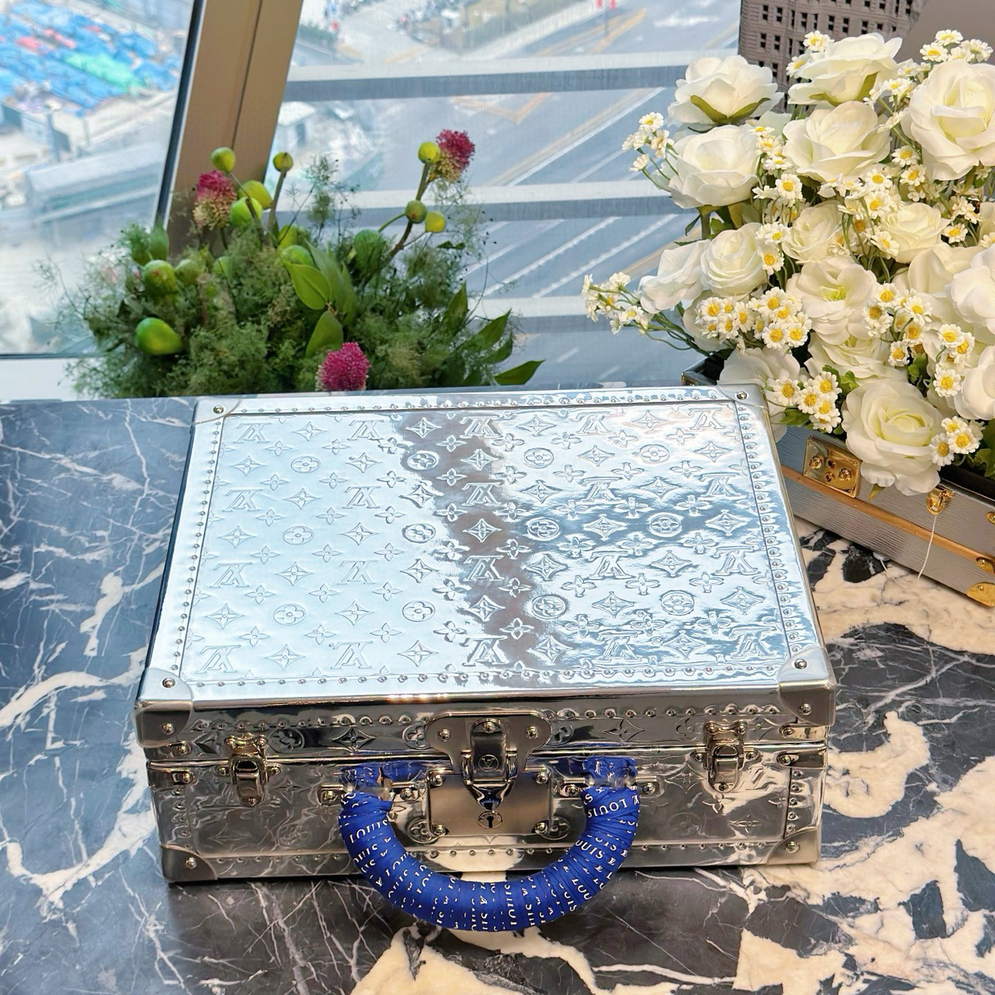 99新 LouisVuitton/路易威登 老佛爷 液态银手提箱硬箱40
