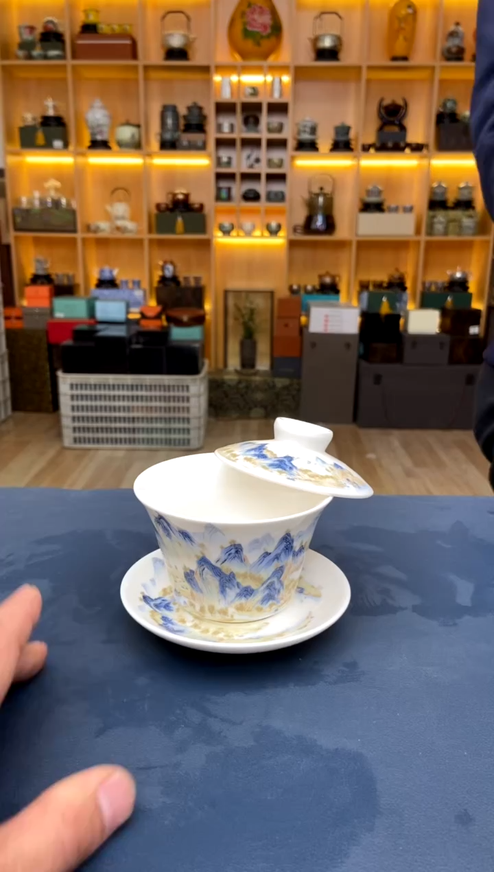 【闪购商品】撤柜高货，价格随便开@@F319