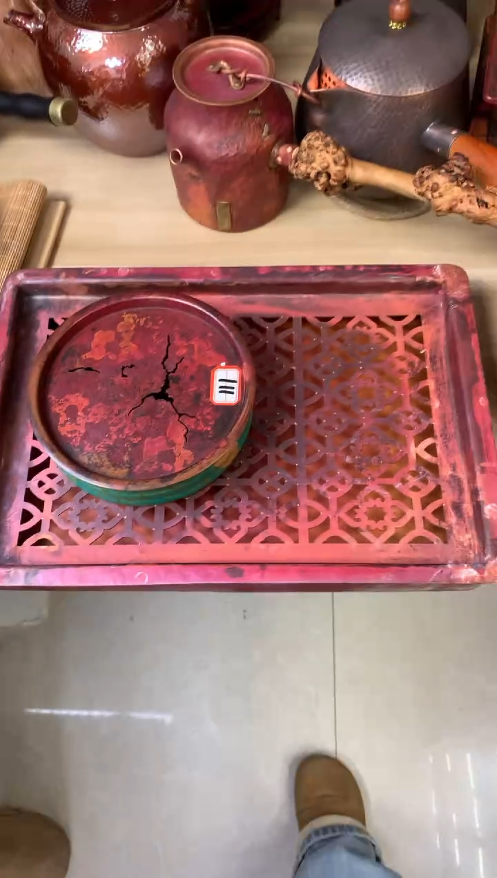 ?**包苏轼窗花壶承加撞色撒金壶承