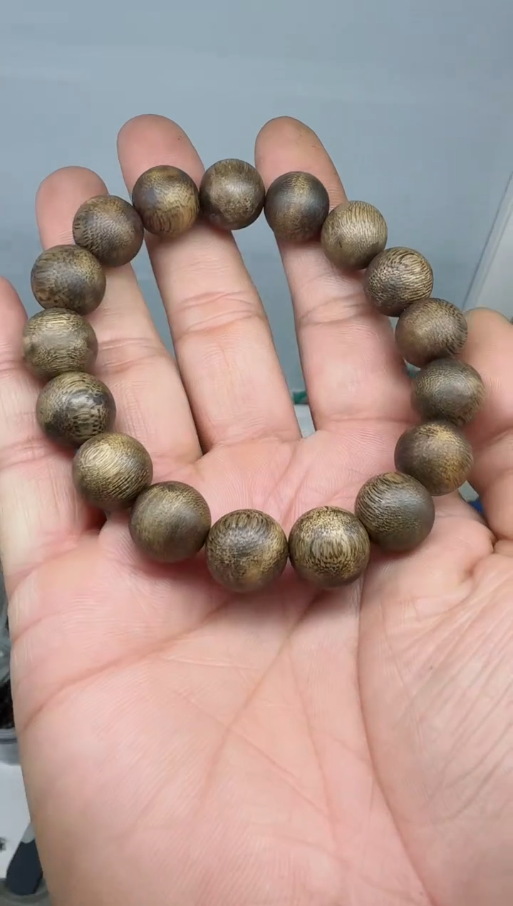 【闪购商品】沉香手串乌身1.3规格单圈11克