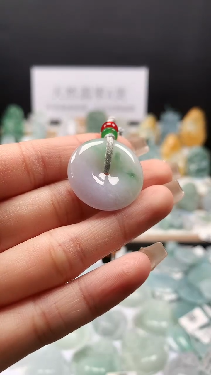 吊坠(不含链)未镶嵌翡翠吊坠