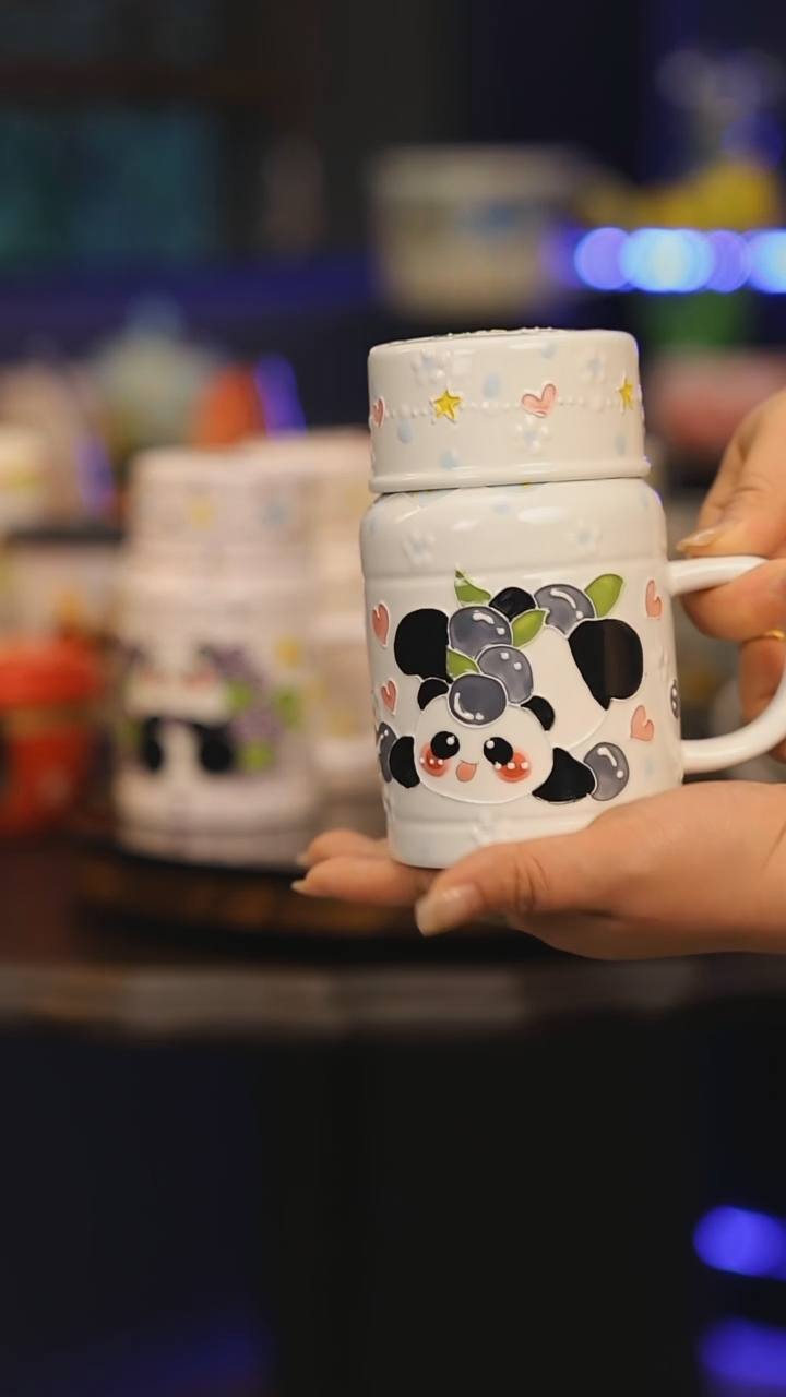 【闪购商品】摆件景德镇釉下彩绘设计师款式陶瓷