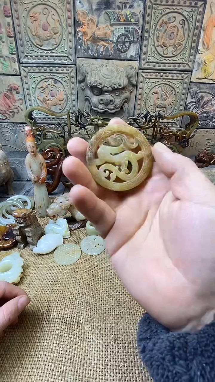 【闪购商品】和田玉（糖玉）挂件未镶嵌1