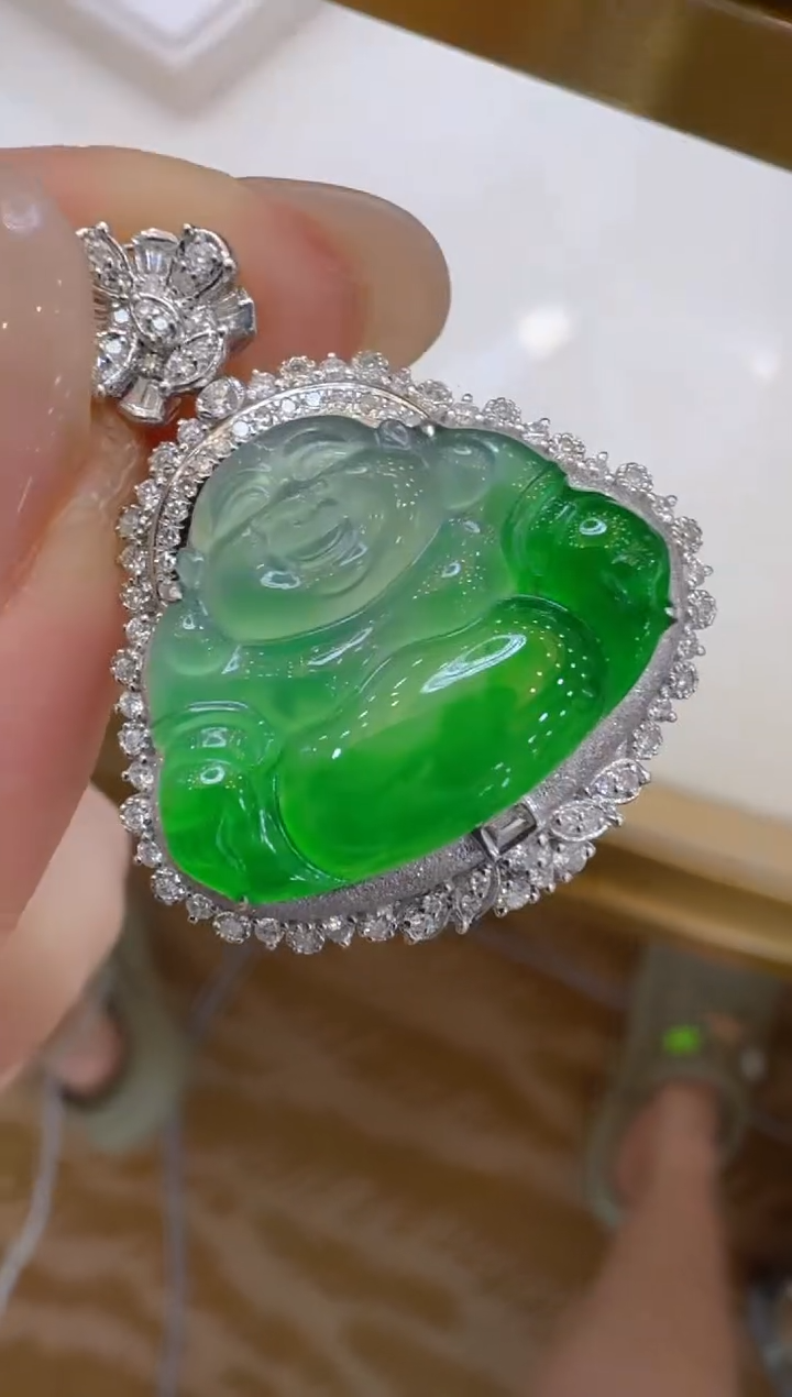 翡翠18K金镶嵌吊坠(不含链)多样性团购发一件