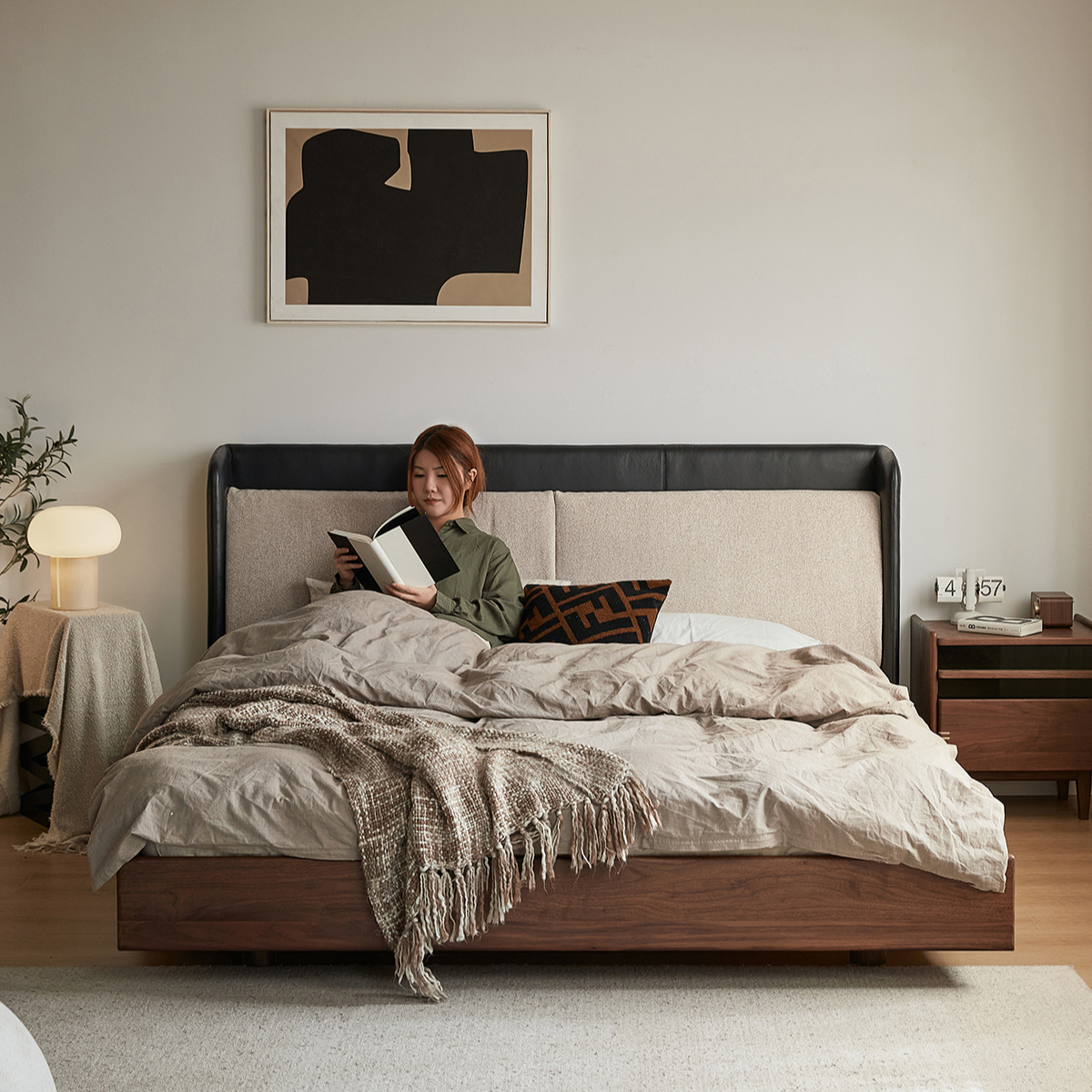 续写家具实木床真皮靠背北欧1.5软包床1.8黑胡桃木轻奢主卧双人床