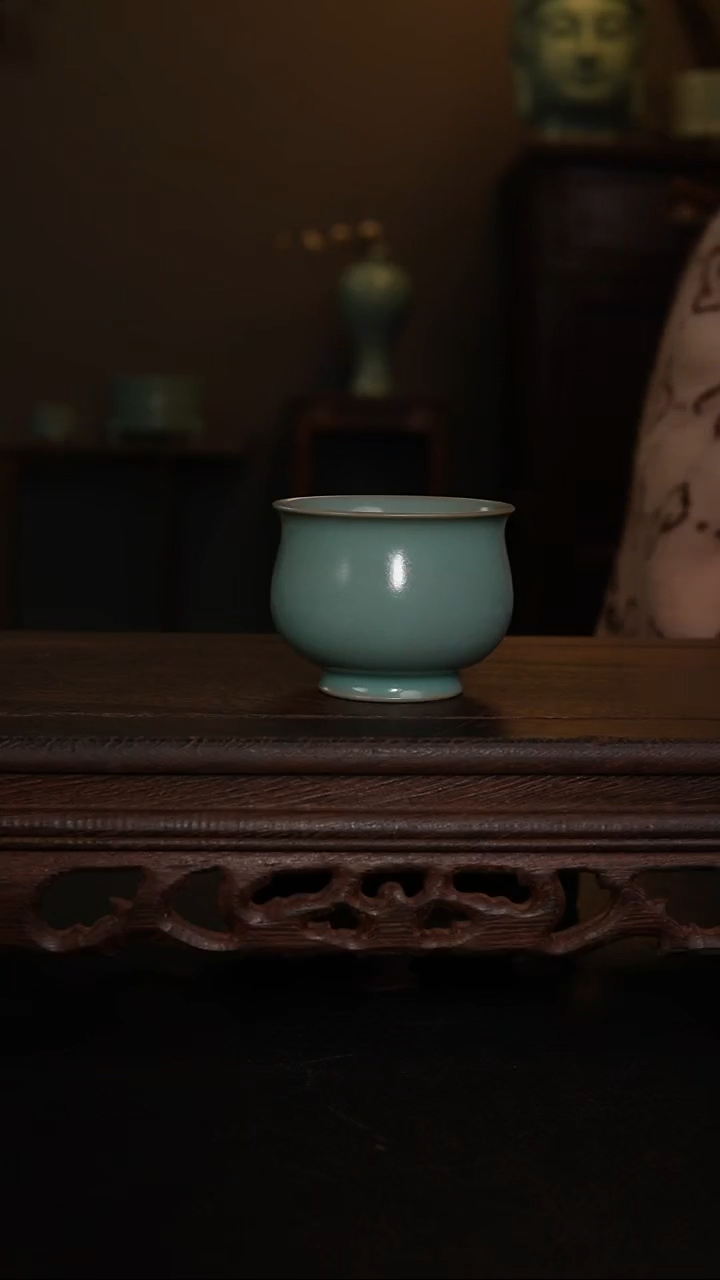 摆件原产地原矿仿古釉手工玉兰杯