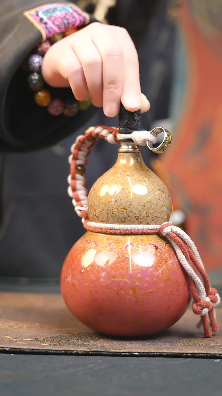 【闪购商品】YE220漆艺酒葫芦不包手串及旋转底座
